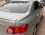 Toyota Corolla Altis 2010 - Cần bán xe Toyota Corolla altis năm sản xuất 2010, màu bạc, nhập khẩu nguyên chiếc xe gia đình, giá 380tr