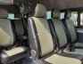 Toyota Hiace 3.0 2017 - Cần bán Toyota Hiace 3.0 sản xuất năm 2017, màu bạc, xe nhập
