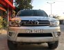 Toyota Fortuner 2009 - Cần bán xe Toyota Fortuner sản xuất năm 2009, màu bạc, giá tốt