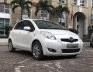 Toyota Yaris 2010 - Cần bán Toyota Yaris đời 2010, màu trắng, nhập khẩu từ Nhật