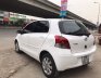 Toyota Yaris 2012 - Bán lại Toyota Yaris đời 2012, màu trắng, nhập khẩu nguyên chiếc