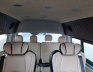 Toyota Hiace 2018 - Bán Toyota Hiace Limosine đời 2018, màu bạc, nhập khẩu nguyên chiếc