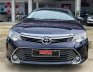 Toyota Camry 2.0E 2016 - Bán ô tô Toyota Camry 2.0E đời 2016, màu xanh dương đậm cực lạ kì