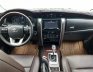 Toyota Fortuner 2.7V 2017 - Cần bán gấp Toyota Fortuner 2.7V đời 2017, màu đen, xe nhập, 900 triệu