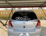 Toyota Yaris 2007 - Cần bán gấp Toyota Yaris sản xuất 2007, màu bạc, nhập khẩu nguyên chiếc