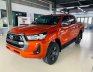Toyota Hilux 2.4 4x2 AT 2021 - Toyota Hilux 2.4 AT 4X2 màu đỏ cam giao ngay tháng 11