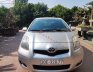 Toyota Yaris    2011 - Cần bán xe Toyota Yaris đời 2011, màu bạc, xe nhập còn mới