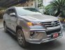 Toyota Venza 2017 - Bán ô tô Toyota Venza 2.7AWD AT năm 2017, màu bạc