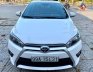 Toyota Yaris 2016 - Cần bán gấp Toyota Yaris E 1.5AT sản xuất năm 2016, màu trắng, nhập khẩu nguyên chiếc, một chủ dùng, xe rất đẹp