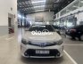 Toyota Camry   2.0E   2018 - Bán xe Toyota Camry 2.0E năm sản xuất 2018, màu trắng