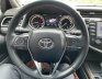 Toyota Camry 2020 - Màu đỏ, xe nhập
