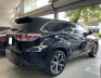 Toyota Highlander 2015 - Màu đen, nhập khẩu