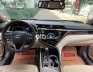Toyota Camry 2020 - Xe siêu lướt giao ngay