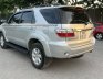 Toyota Fortuner 2010 - Máy dầu tiết kiệm nhiên liệu - Xe gia đình nói không với dịch vụ