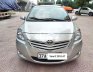 Toyota Vios 2010 - Màu bạc, số tự động
