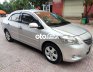 Toyota Vios 2010 - Màu bạc, số tự động
