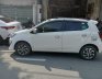 Toyota 2019 - Xe ô tô màu trắng