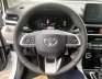 Toyota Veloz Cross 2022 - Cực ưu đãi tháng 8/2022 quà tặng phụ kiện chính hãng cực lớn, nhận xe từ 100tr đồng