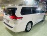 Toyota Sienna 2012 - Giá niêm yết 1 tỷ 368 triệu đồng - Miễn phí 100% thuế trước bạ - Tặng ngay 1 miếng vàng thần tài khi mua xe trong tháng