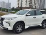 Toyota Fortuner 2017 - Màu trắng