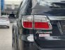 Toyota Fortuner 2011 - Màu đen, giá chỉ 425 triệu