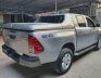 Toyota Hilux 2016 - Màu bạc, xe nhập