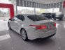 Toyota Camry 2020 - Xe màu trắng
