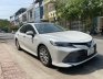 Toyota Camry 2020 - Màu trắng, đăng ký 2021 cá nhân mới đi 17.000 km, đẹp nguyên bản