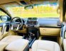 Toyota Land Cruiser Prado 2017 - Bán xe trắng kem xe siêu đẹp, bảo dưỡng hãng bao check
