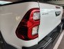 Toyota Hilux 2023 - Màu trắng giao ngay