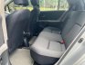 Toyota Yaris 2012 - Xe màu bạc xe gia đình 