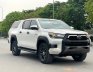 Toyota Hilux 2020 - Tên tư nhân biển phố