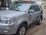 Toyota Fortuner 2010 - Máy dầu, số sàn