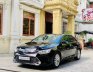 Toyota Camry 2017 - Màu đen, giá 609 triệu