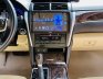Toyota Camry 2017 - Màu đen, giá 609 triệu