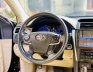 Toyota Camry 2017 - Màu đen, giá 609 triệu