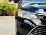 Toyota Camry 2017 - Màu đen, giá 609 triệu