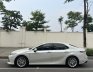 Toyota Camry 2020 - xe cá nhân 1 chủ từ mới 