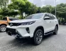 Toyota Fortuner legender 4x2 AT 2021 - Cần bán Toyota Fortuner legender 4x2 AT đời 2021, màu trắng, giá 985tr