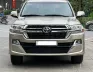 Toyota Land Cruiser LC200 2015 - Em đang có chiếc Toyota Land Cruser VX 4.6V8 sản xuất cuối 2015 model 2016. 