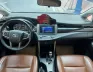 Toyota Innova Innova 2.0V 2017 - Cần bán Toyota Innova 2.0V năm 2017
