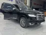 Toyota Land Cruiser lc300 2024 - Land Cruisrer LC300 Đen nt kem đăng ký cuối 2024 xe mới đi có 8 Nghìn Km